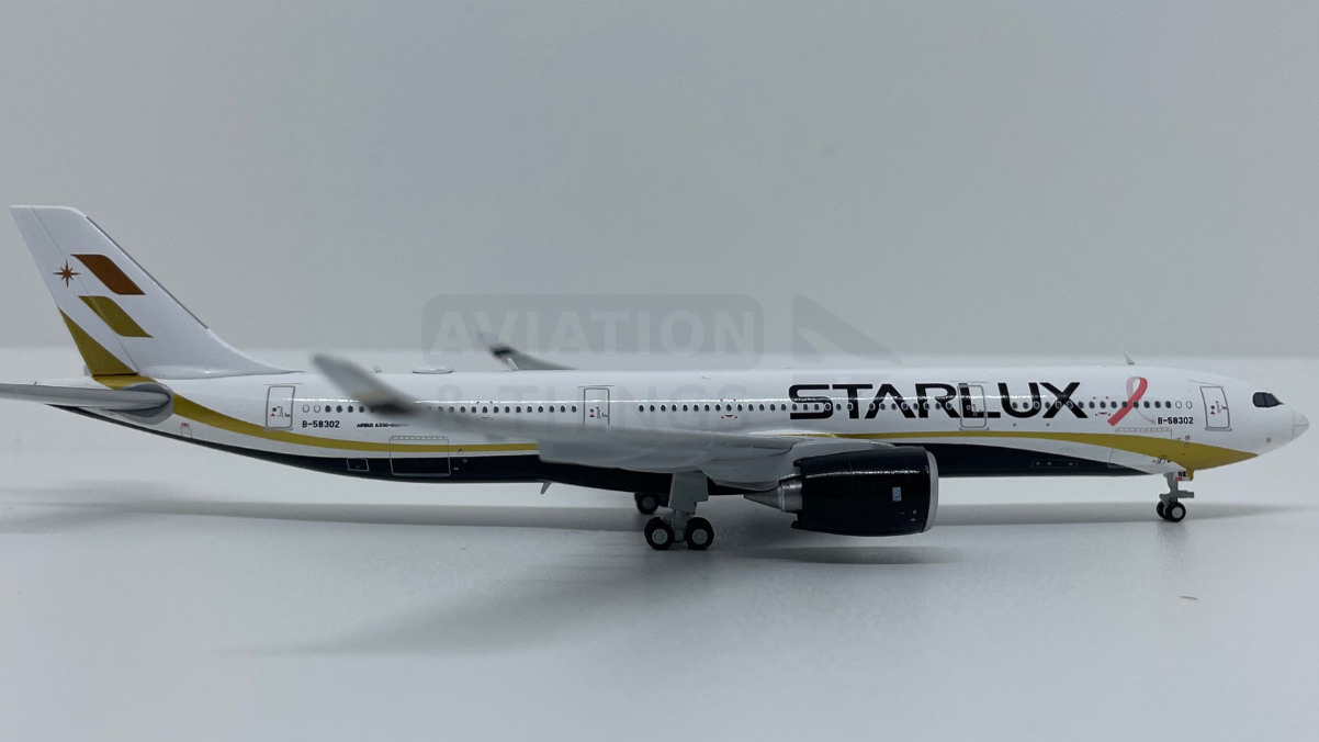 Starlux Airlines (Pink Ribbon) Airbus A330-900NEO Highly Detailed 1/400 Diecast Aircraft Model