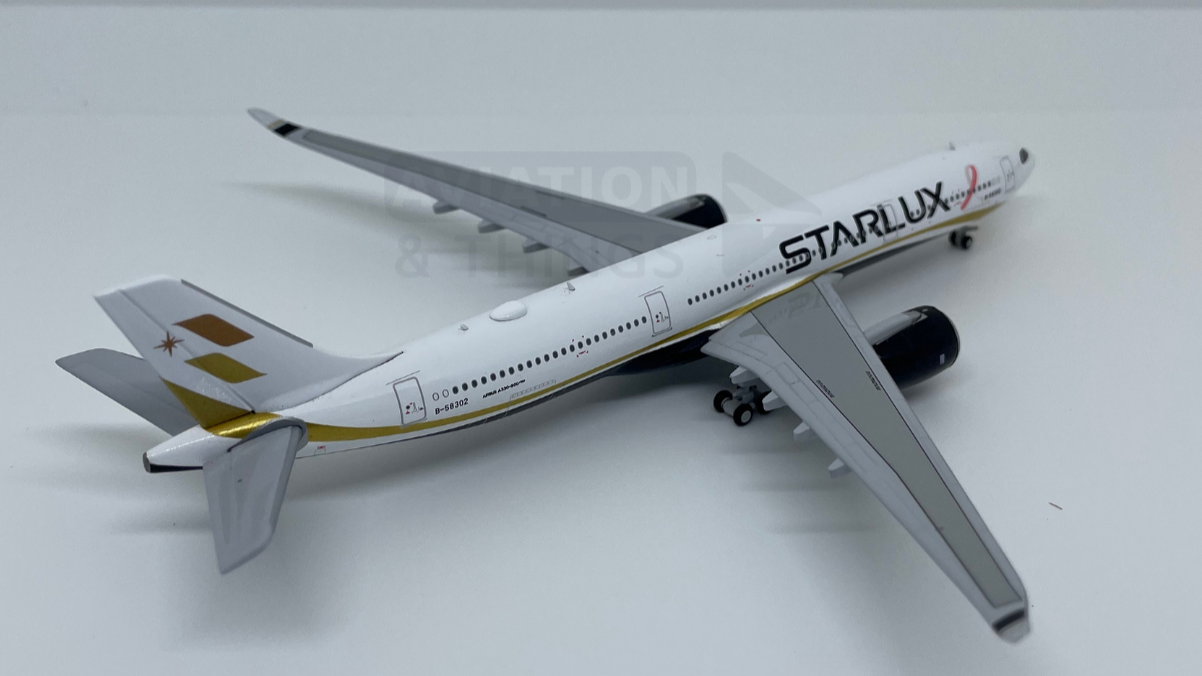 Starlux Airlines (Pink Ribbon) Airbus A330-900NEO Highly Detailed 1/400 Diecast Aircraft Model