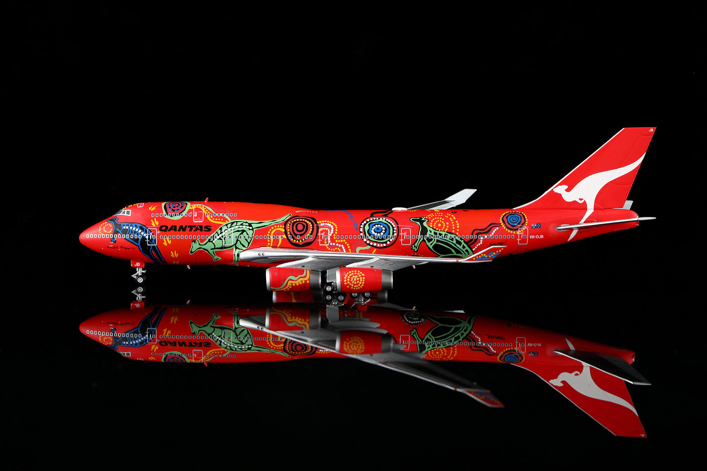 [PRE-ORDER] Qantas Airways Boeing 747-400 "Wunala Dreaming - VH-OJB" Highly Detailed 1/400 Diecast Aircraft Model