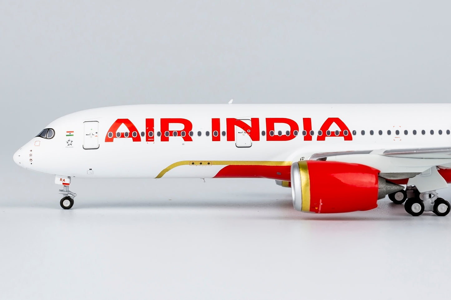Air India Airbus A350-900XWB "Ultimate Edition" Highly Detailed Diecast Aircraft Model in 1/400 Scale
