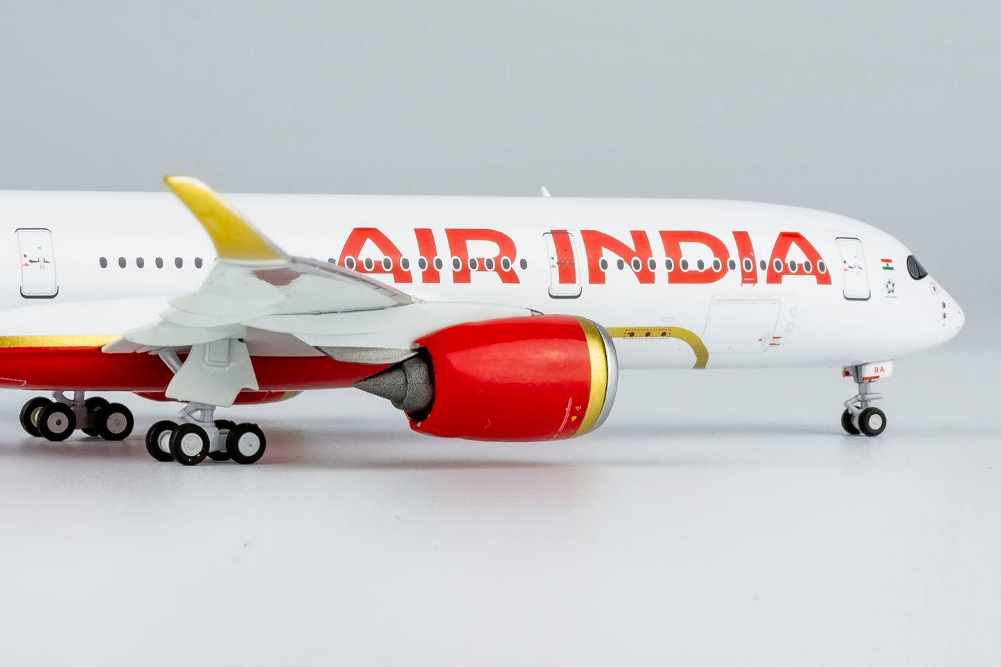 Air India Airbus A350-900XWB "Ultimate Edition" Highly Detailed Diecast Aircraft Model in 1/400 Scale