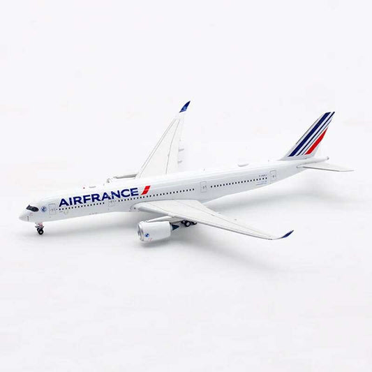 [PRE-ORDER] Air France Airbus A350-900XWB Highly Detailed 1/400 Diecast Aircraft Model