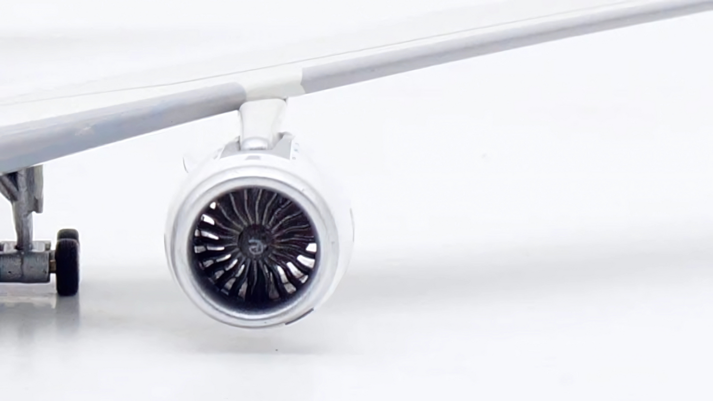 Philippine Airlines Airbus A350-900XWB Highly Detailed Diecast Aircraft Model in 1/400 Scale