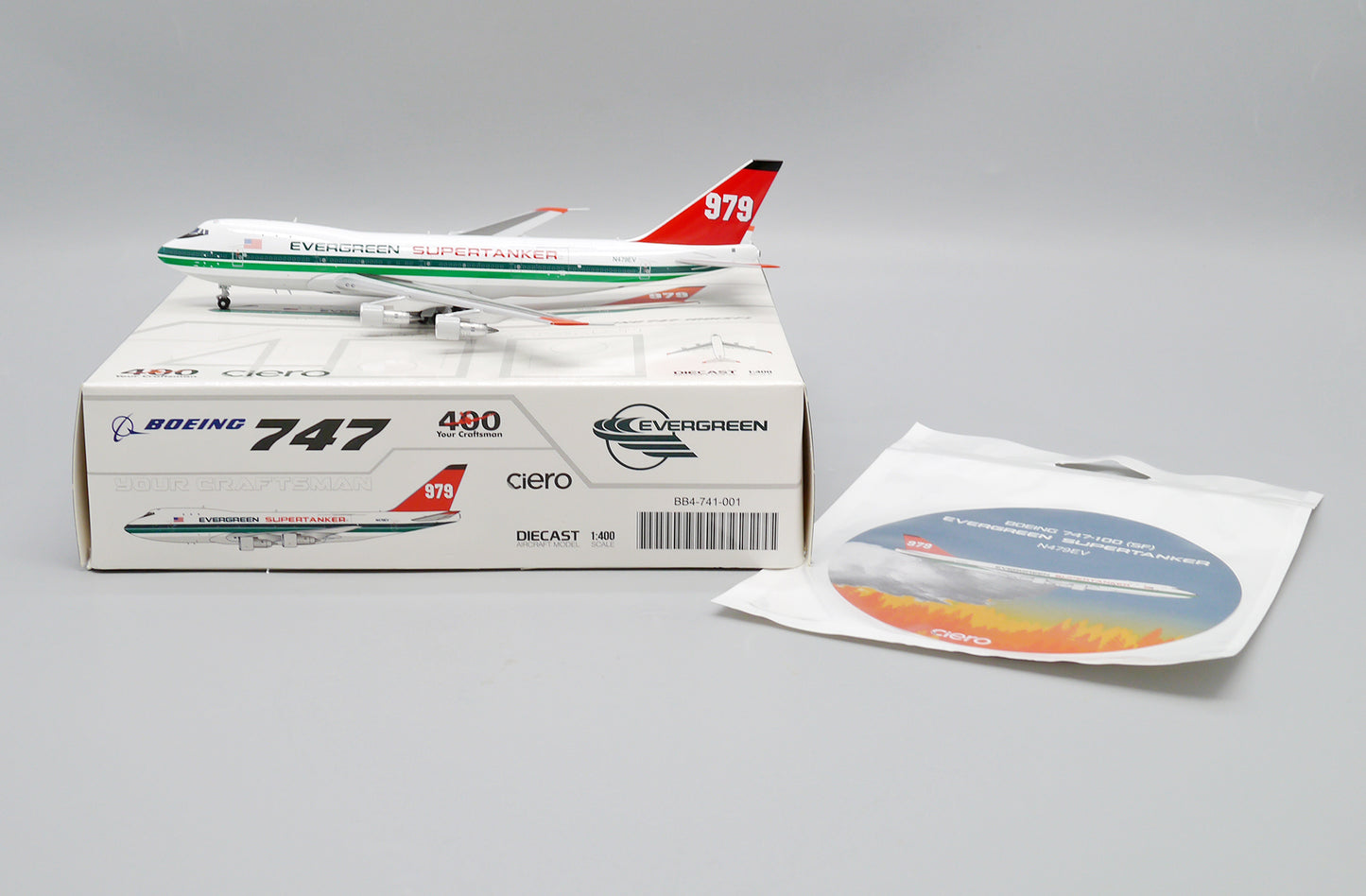 Evergreen Supertanker "Tanker 979" Boeing 747-100SF Highly Detailed 1/400 Diecast Aircraft Model