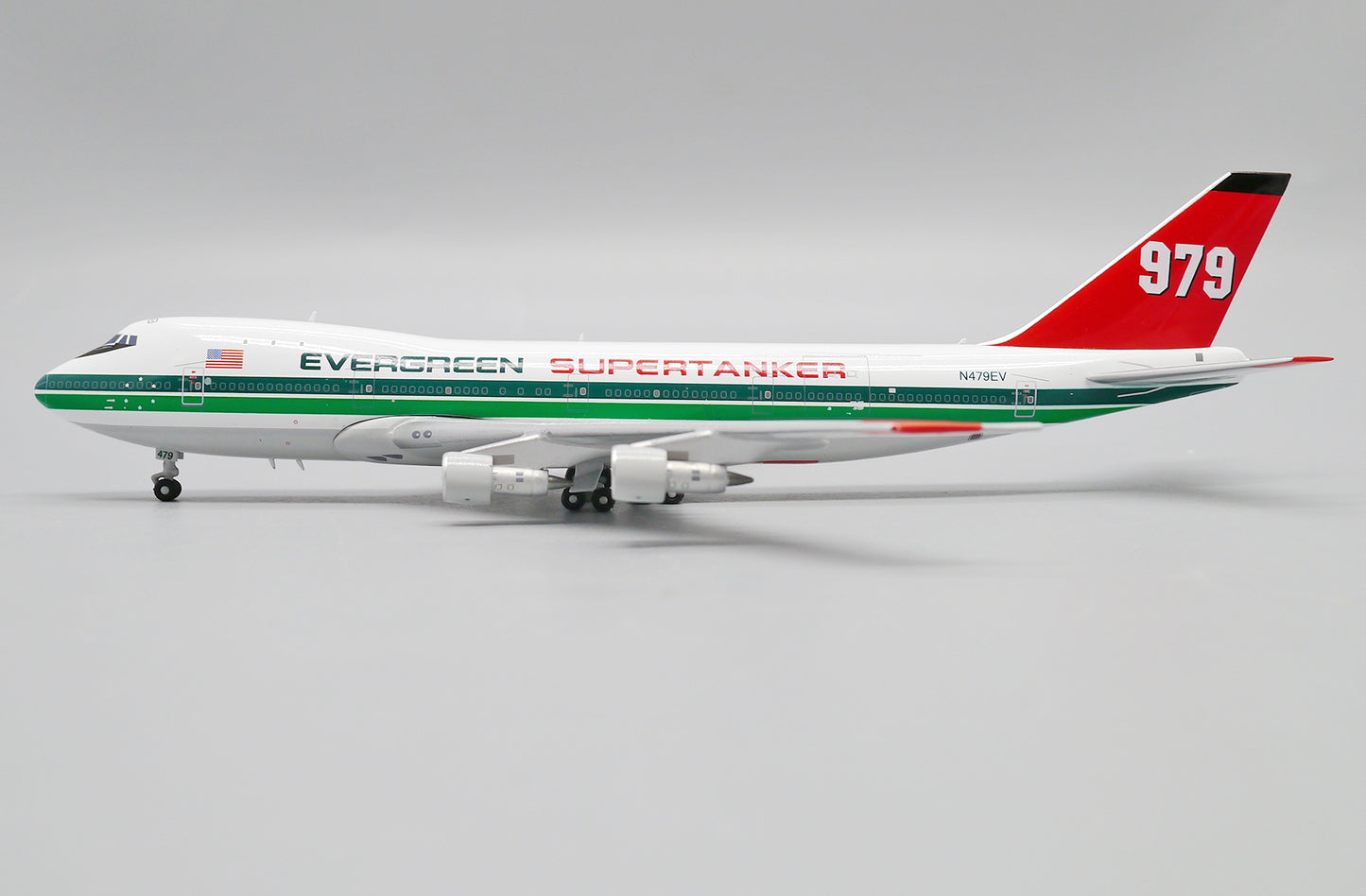 Evergreen Supertanker "Tanker 979" Boeing 747-100SF Highly Detailed 1/400 Diecast Aircraft Model
