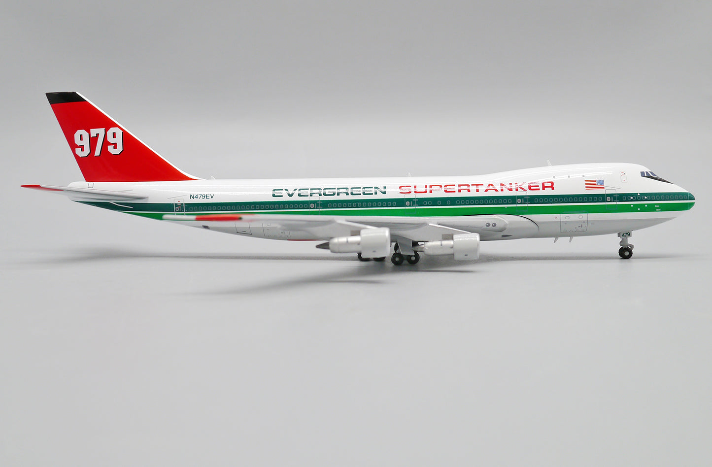 Evergreen Supertanker "Tanker 979" Boeing 747-100SF Highly Detailed 1/400 Diecast Aircraft Model