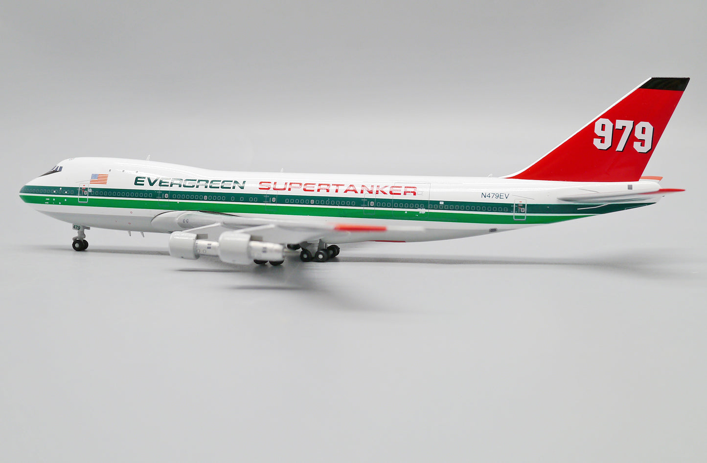 Evergreen Supertanker "Tanker 979" Boeing 747-100SF Highly Detailed 1/400 Diecast Aircraft Model