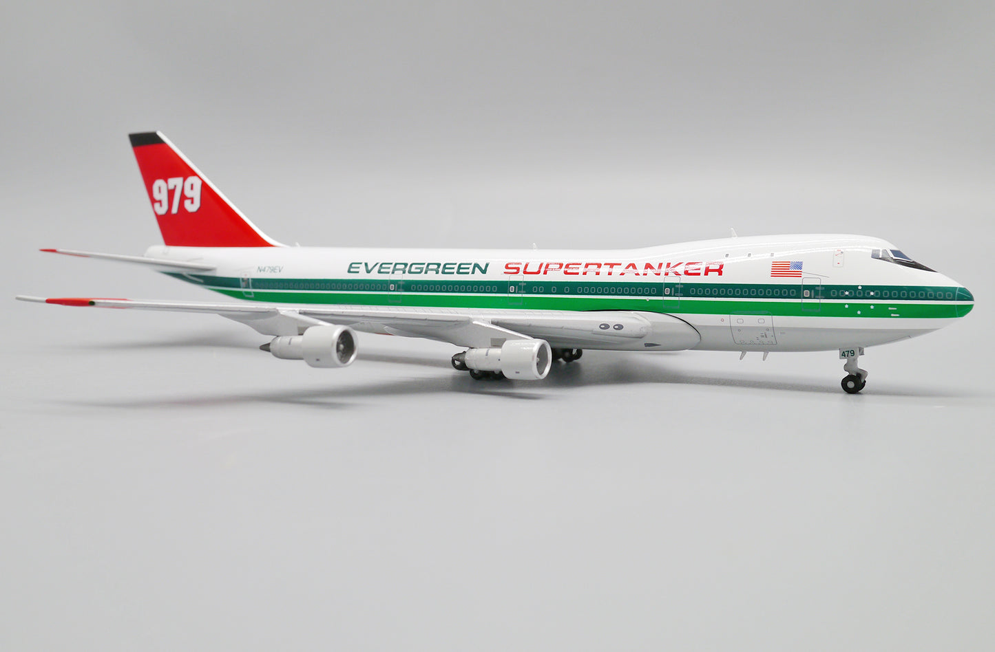 Evergreen Supertanker "Tanker 979" Boeing 747-100SF Highly Detailed 1/400 Diecast Aircraft Model