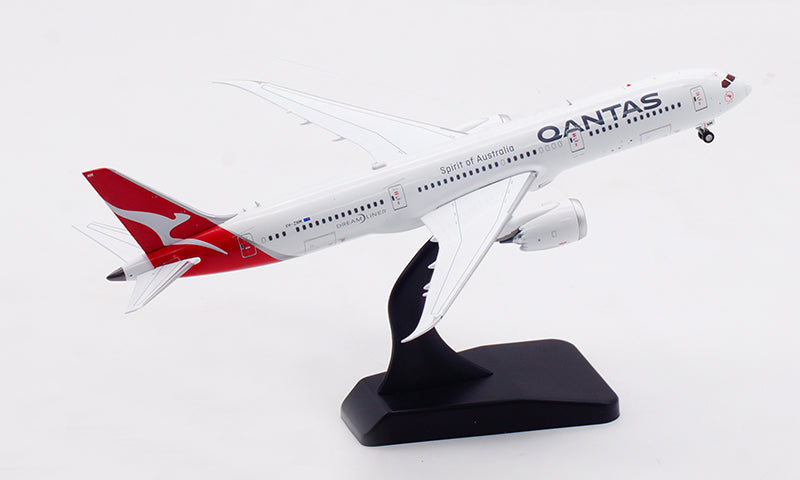 Qantas Airways Boeing 787-9 Dreamliner Highly Detailed Diecast Aircraft Model in 1/400 Scale