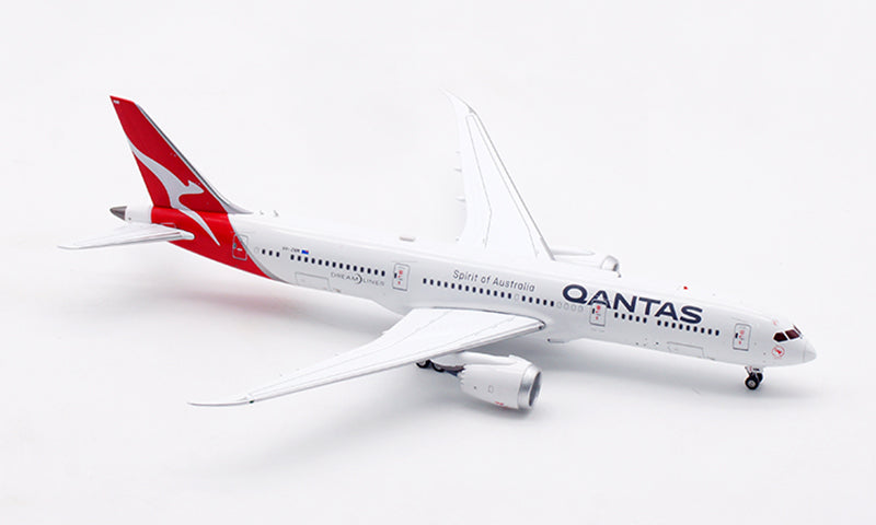 Qantas Airways Boeing 787-9 Dreamliner Highly Detailed Diecast Aircraft Model in 1/400 Scale