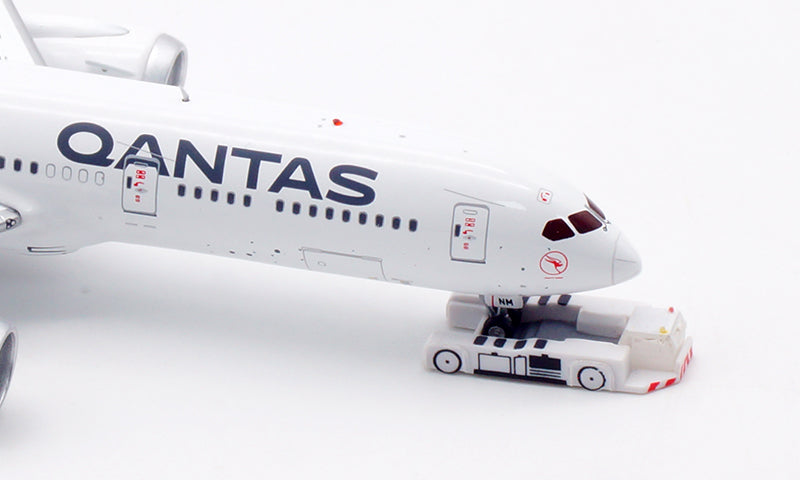 Qantas Airways Boeing 787-9 Dreamliner Highly Detailed Diecast Aircraft Model in 1/400 Scale