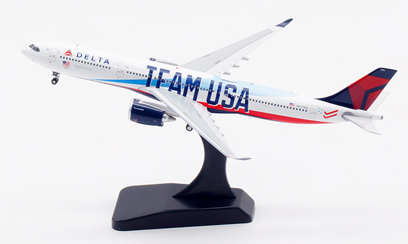 Delta Airlines "Team USA" Airbus A330-900NEO Highly Detailed Diecast Aircraft Model in 1/400 Scale