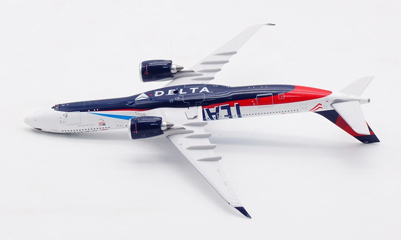 Delta Airlines "Team USA" Airbus A330-900NEO Highly Detailed Diecast Aircraft Model in 1/400 Scale