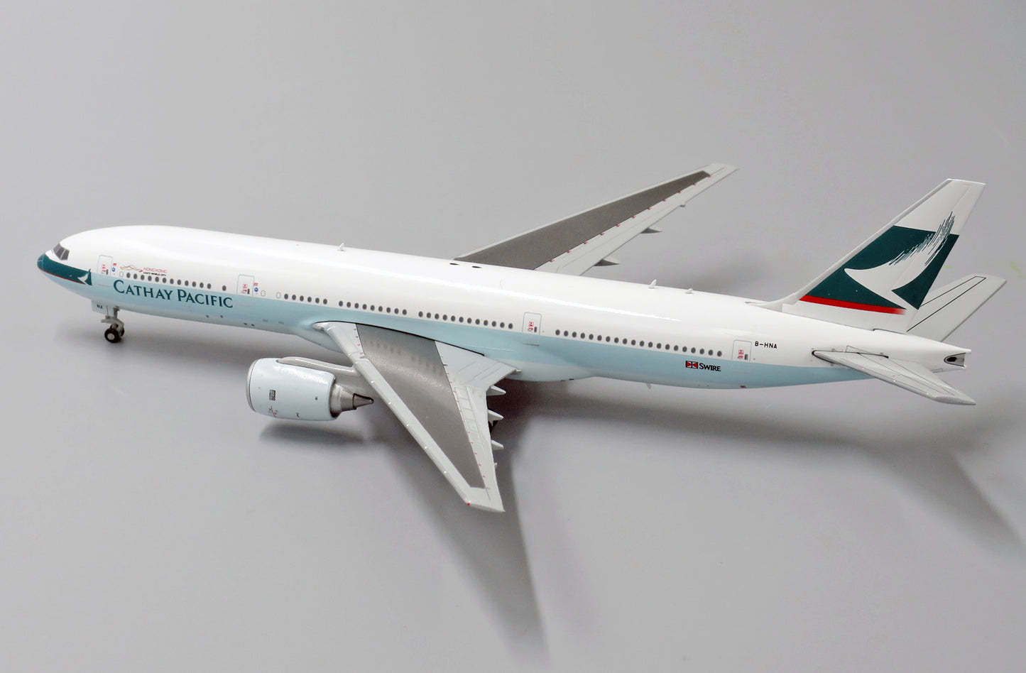 Cathay Pacific Airways Boeing 777-200 Highly Detailed Diecast Aircraft Model in 1/400 Scale