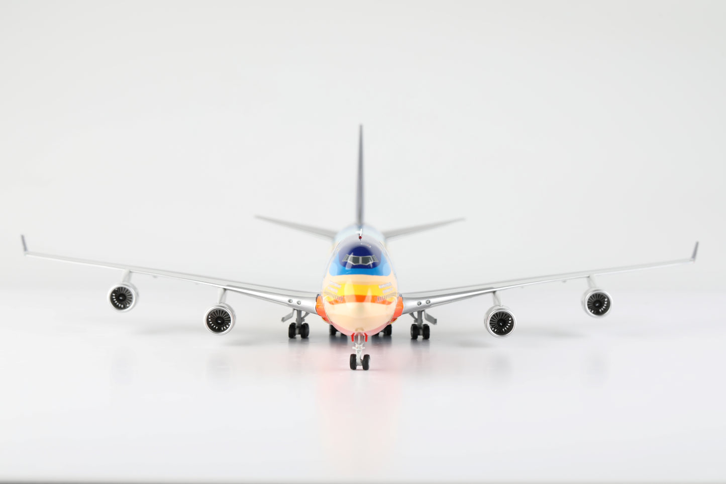 Singapore Airlines "Tropical Mega Top" Boeing 747-400 Highly Detailed 1/200 Diecast Aircraft Model