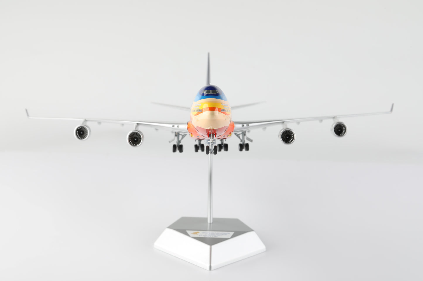 Singapore Airlines "Tropical Mega Top" Boeing 747-400 Highly Detailed 1/200 Diecast Aircraft Model