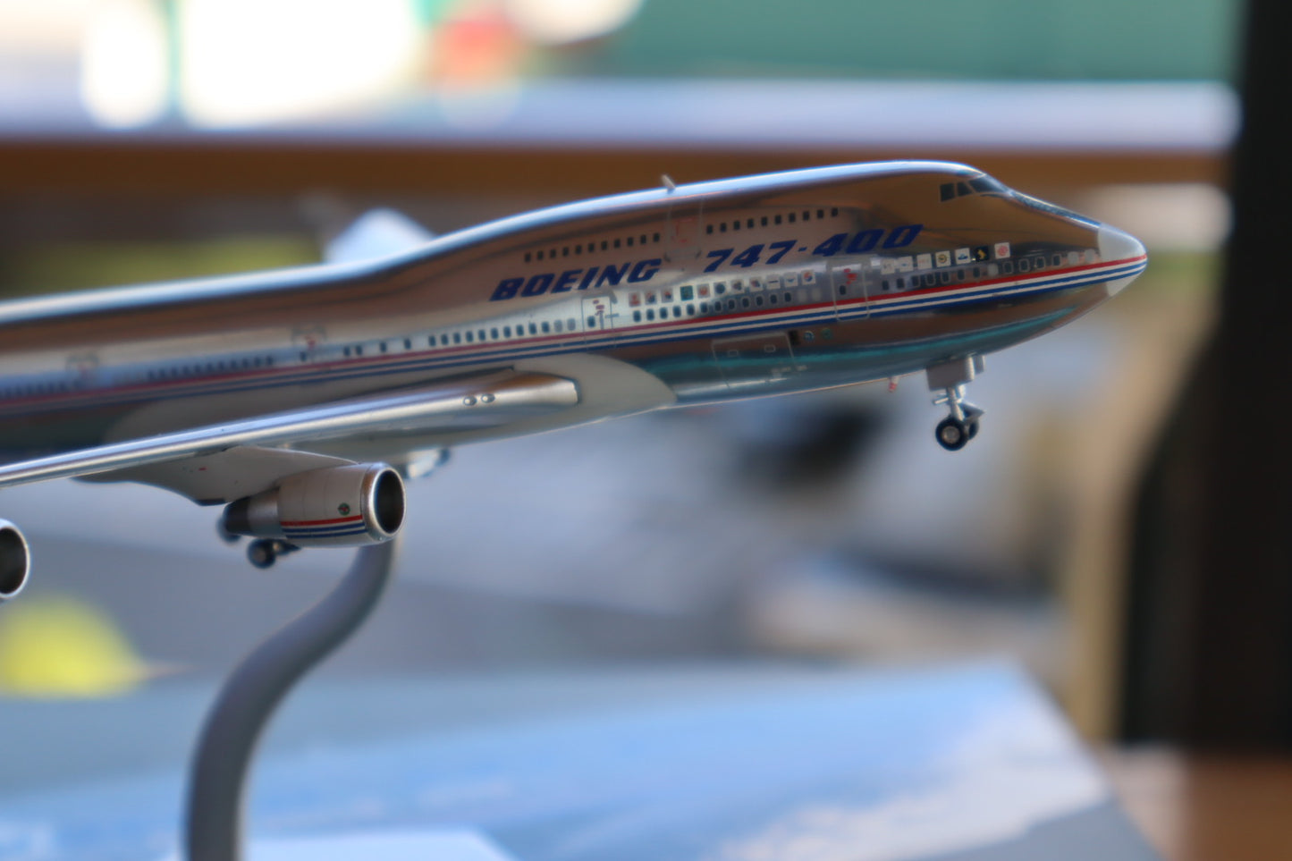 The Boeing Company Boeing 747-400 "Prototype - Chrome Livery" Highly Detailed Diecast Aircraft Model in 1/400 Scale