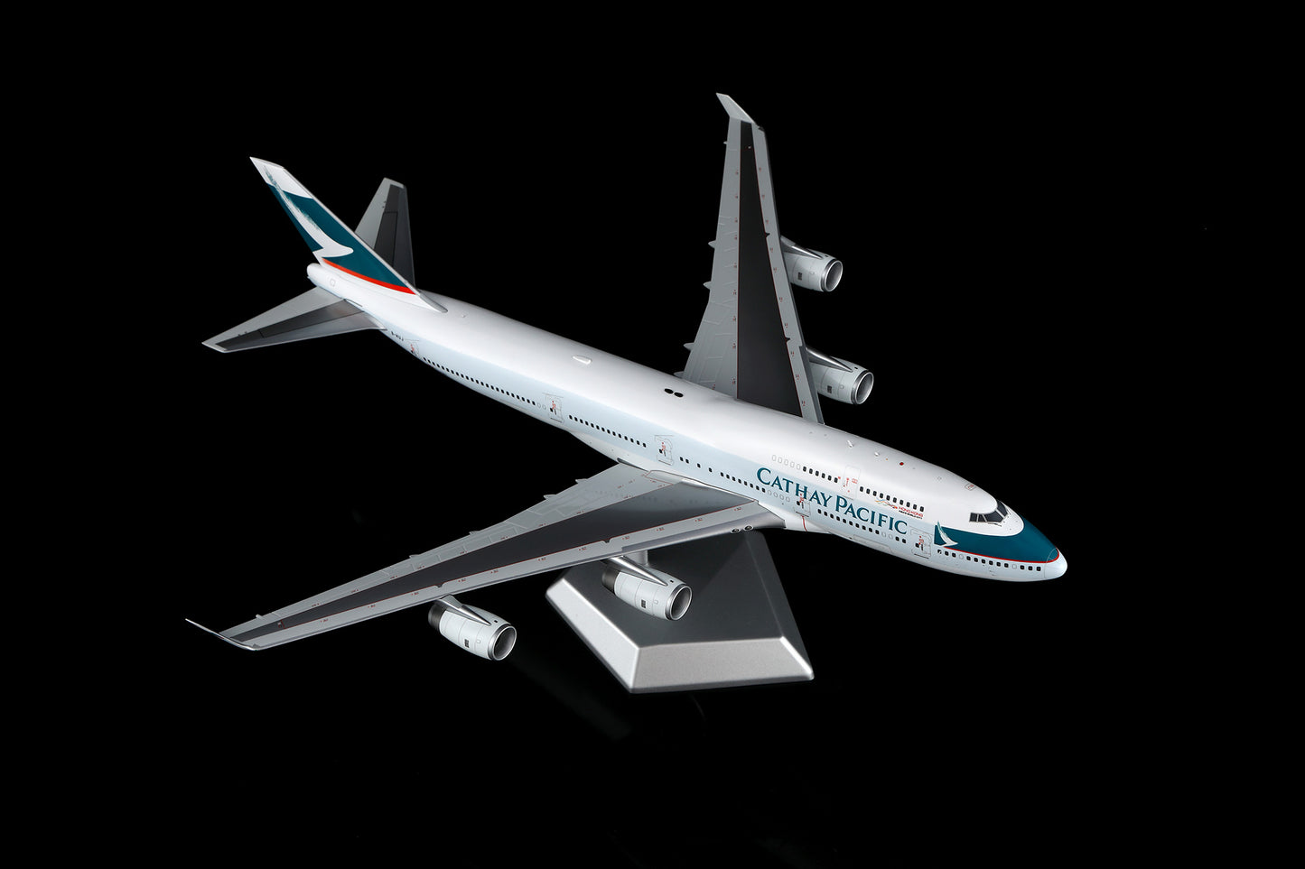 Cathay Pacific Airways Boeing 747-400 Highly Detailed 1/200 Diecast Aircraft Model