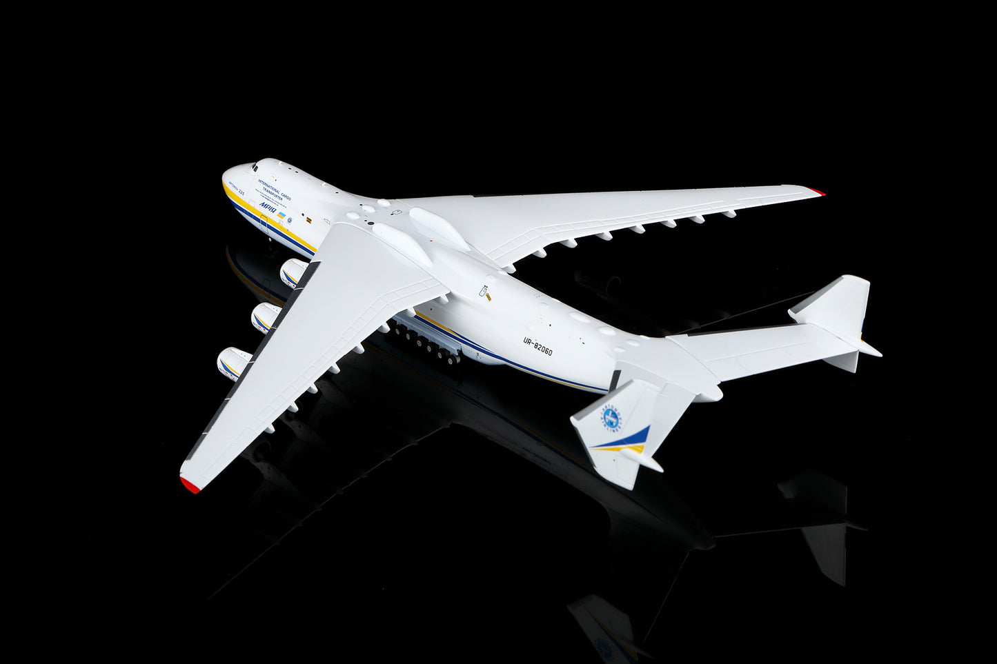 Antonov Airlines Antonov AN-225 "Mriya" Highly Detailed 1/400 Diecast Aircraft Model