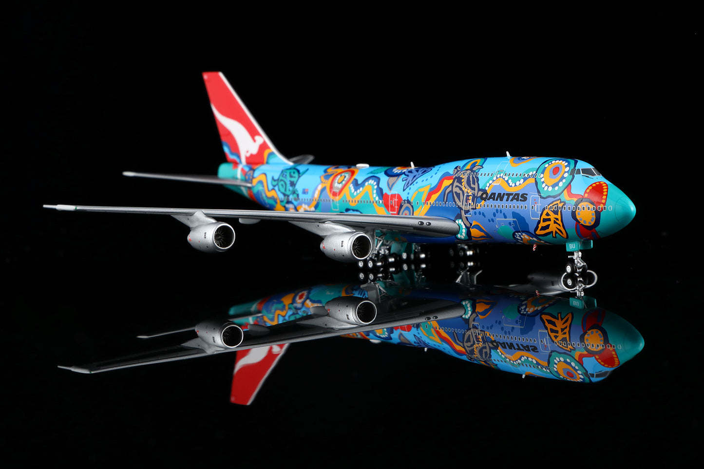 [PRE-ORDER] Qantas Airways Boeing 747-300 "Nalanji Dreaming - VH-EBU" Highly Detailed 1/400 Diecast Aircraft Model