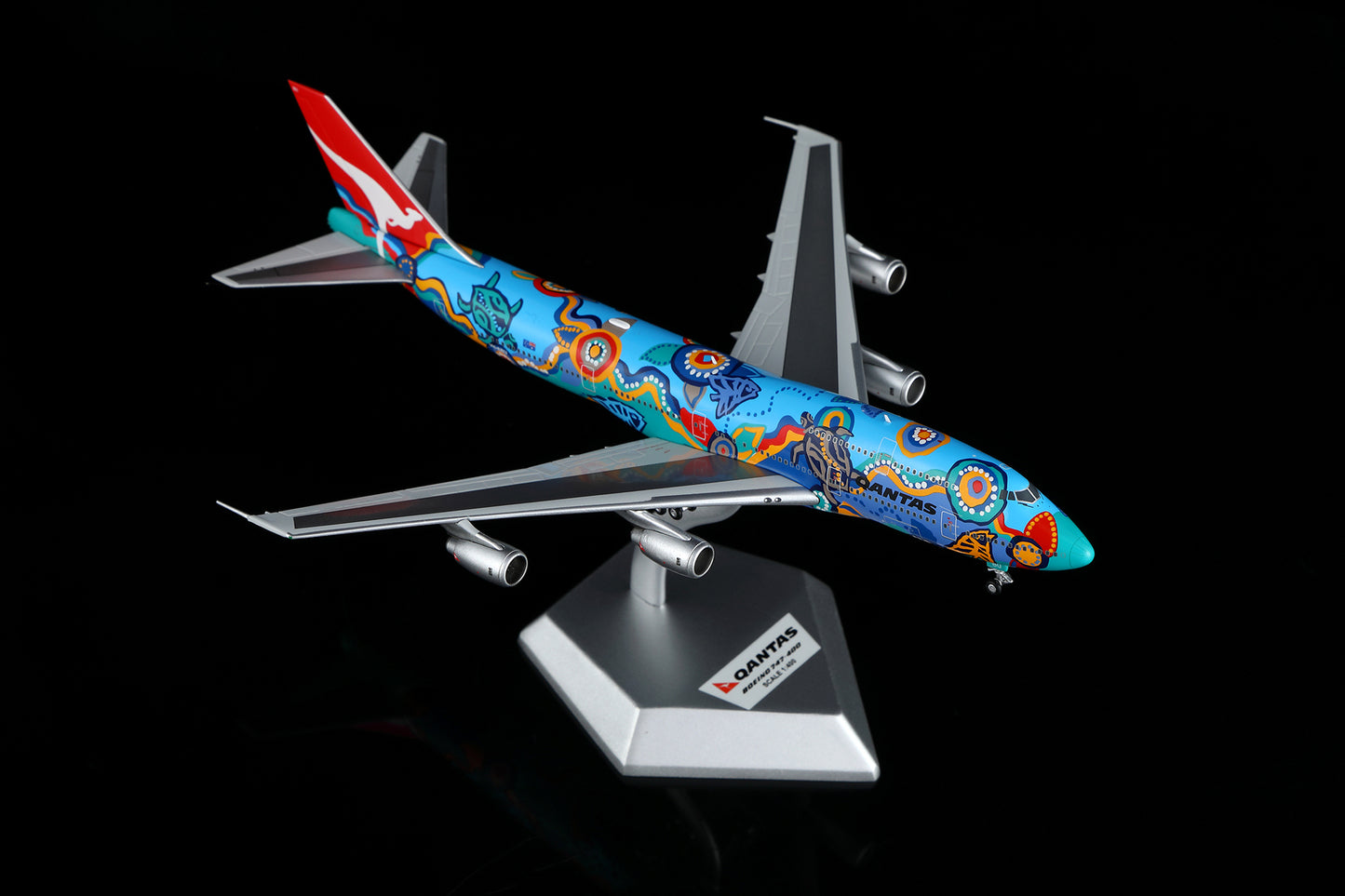 [PRE-ORDER] Qantas Airways Boeing 747-300 "Nalanji Dreaming - VH-EBU" Highly Detailed 1/400 Diecast Aircraft Model