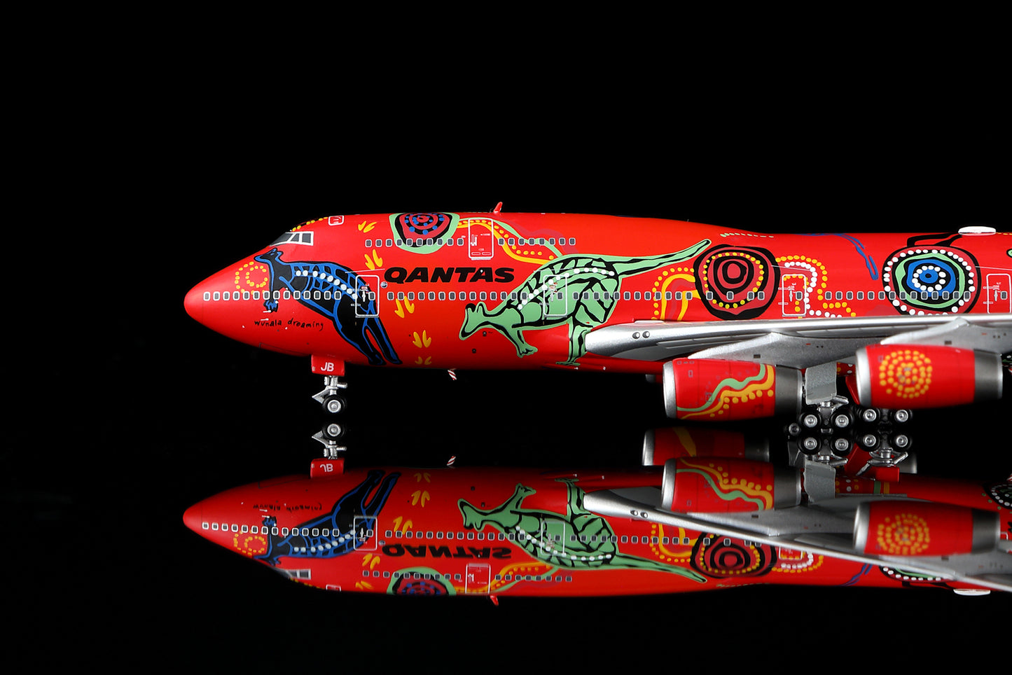 [PRE-ORDER] Qantas Airways Boeing 747-400 "Wunala Dreaming - VH-OJB" Highly Detailed 1/400 Diecast Aircraft Model