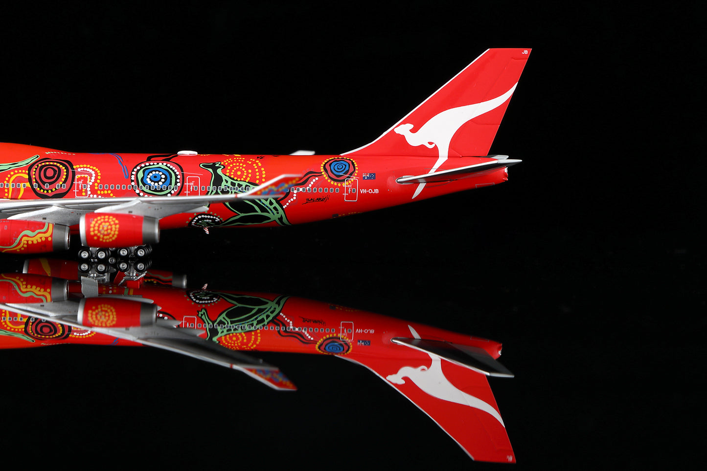[PRE-ORDER] Qantas Airways Boeing 747-400 "Wunala Dreaming - VH-OJB" Highly Detailed 1/400 Diecast Aircraft Model