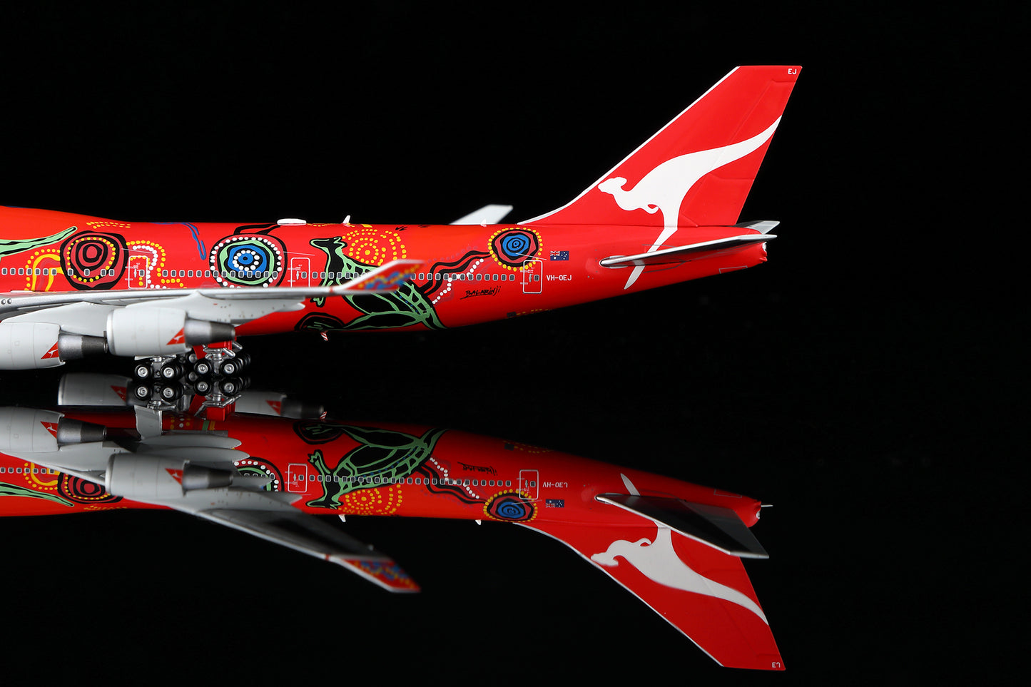 [PRE-ORDER] Qantas Airways Boeing 747-400 "Wunala Dreaming - VH-OEJ" Highly Detailed 1/400 Diecast Aircraft Model