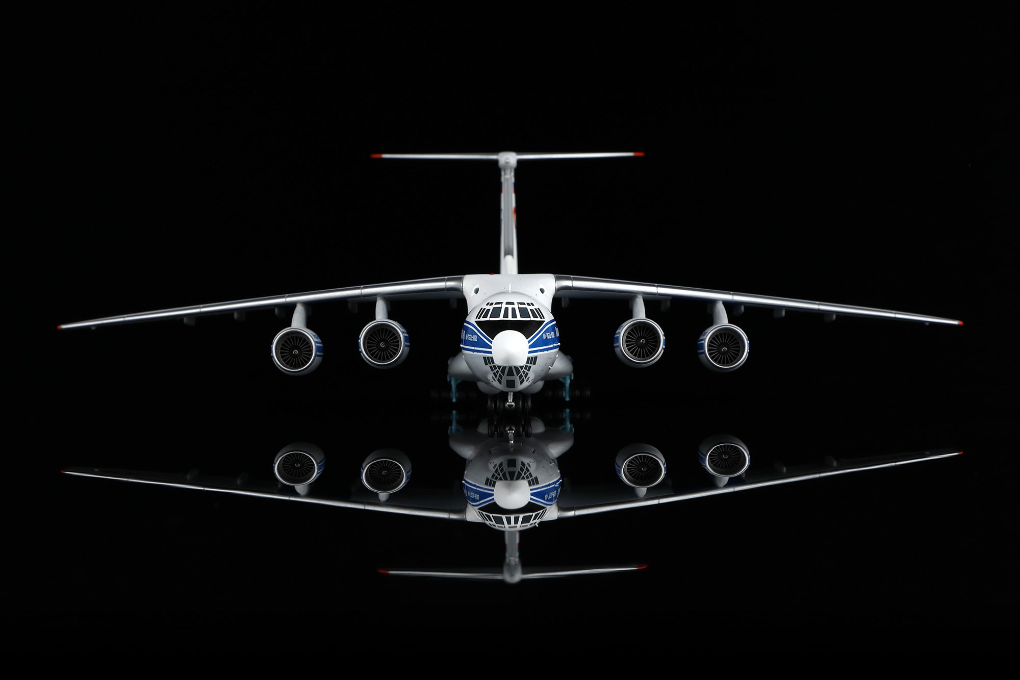 Volga-Dnepr Airlines Ilyushin Il-76 