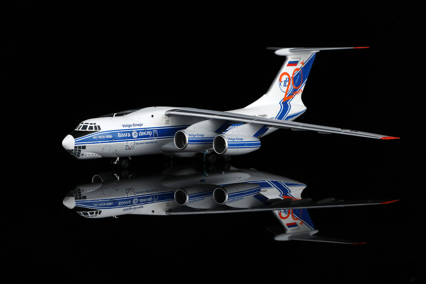 Volga-Dnepr Airlines Ilyushin Il-76 "20 Years" Highly Detailed Diecast Aircraft Model in 1/200 Scale
