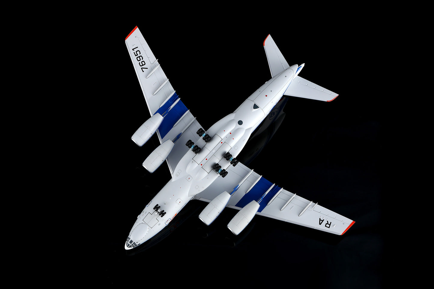 Volga-Dnepr Airlines Ilyushin Il-76 "20 Years" Highly Detailed Diecast Aircraft Model in 1/200 Scale