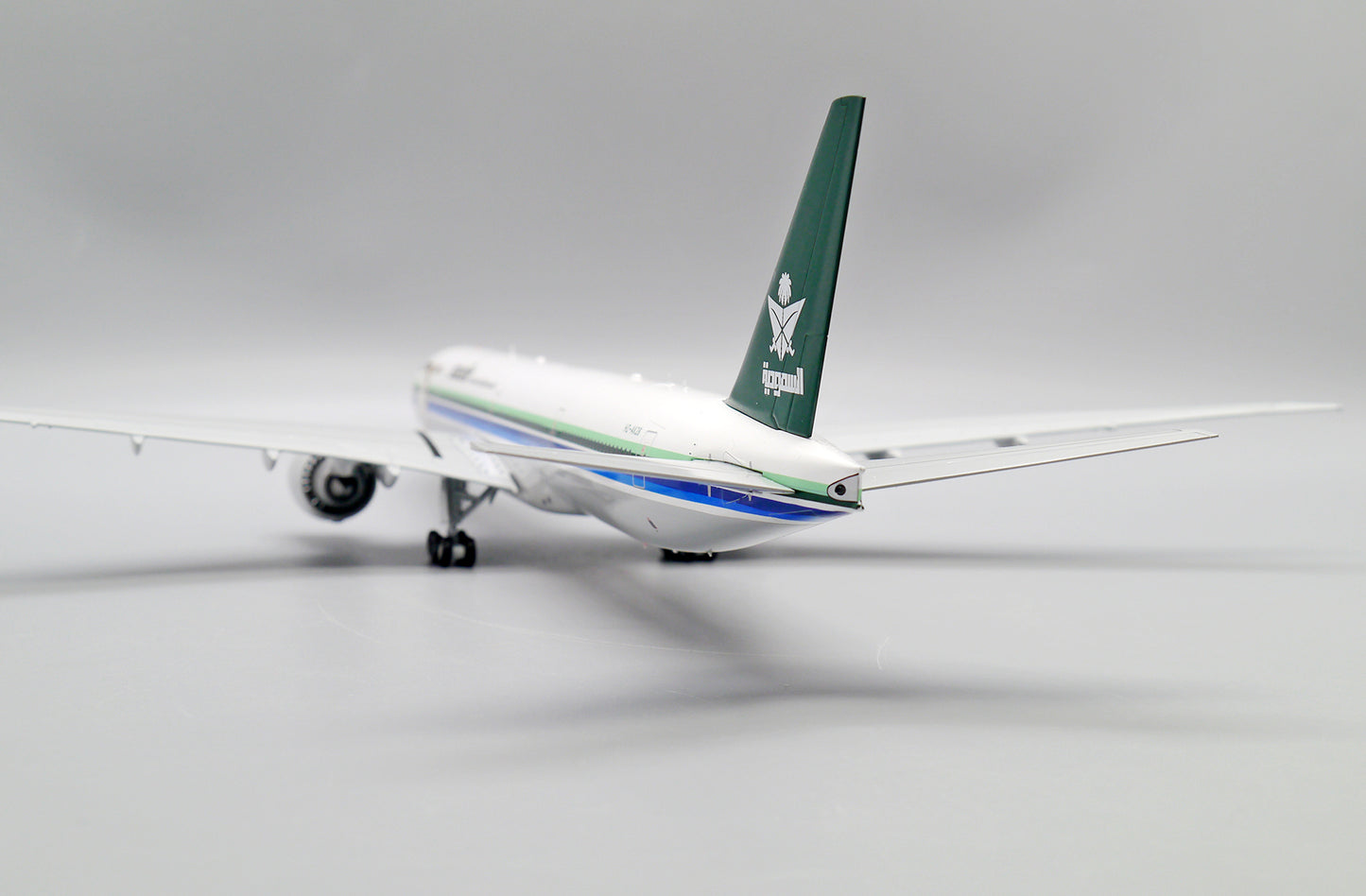 Saudi Arabian Airlines - SAUDIA "Retro" Boeing 777-300ER Diecast Aircraft Model in 1/200 Scale