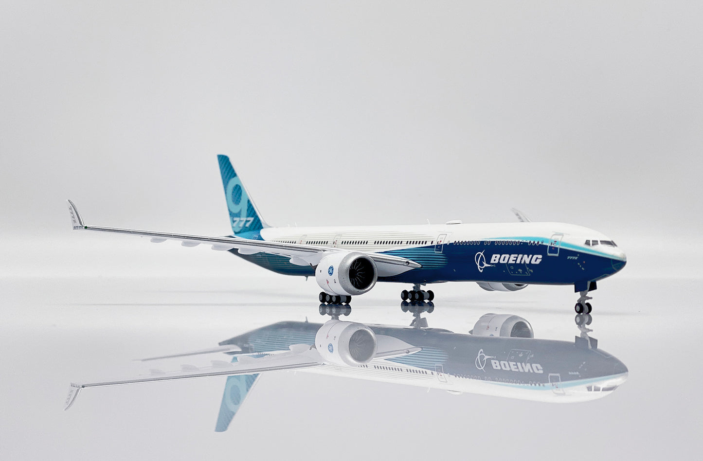 Boeing 777-9X "Test Aircraft - Winglet Up" (N779XX)