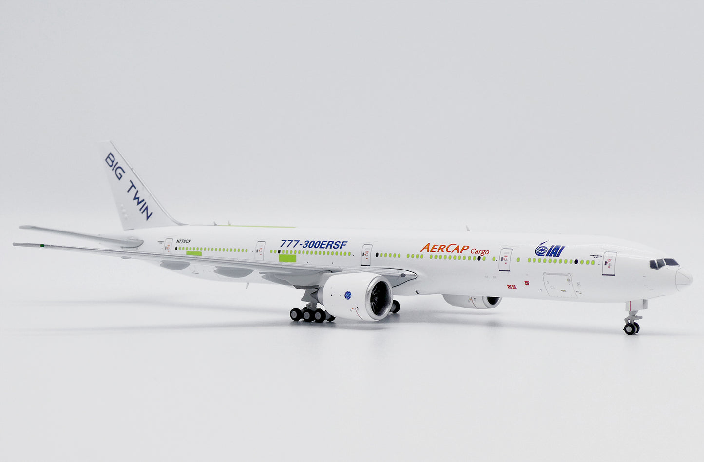 AerCap / Kalitta Cargo (Experimental - Roll Out) Boeing 777-300ERSF Highly Detailed 1/400 Diecast Aircraft Model