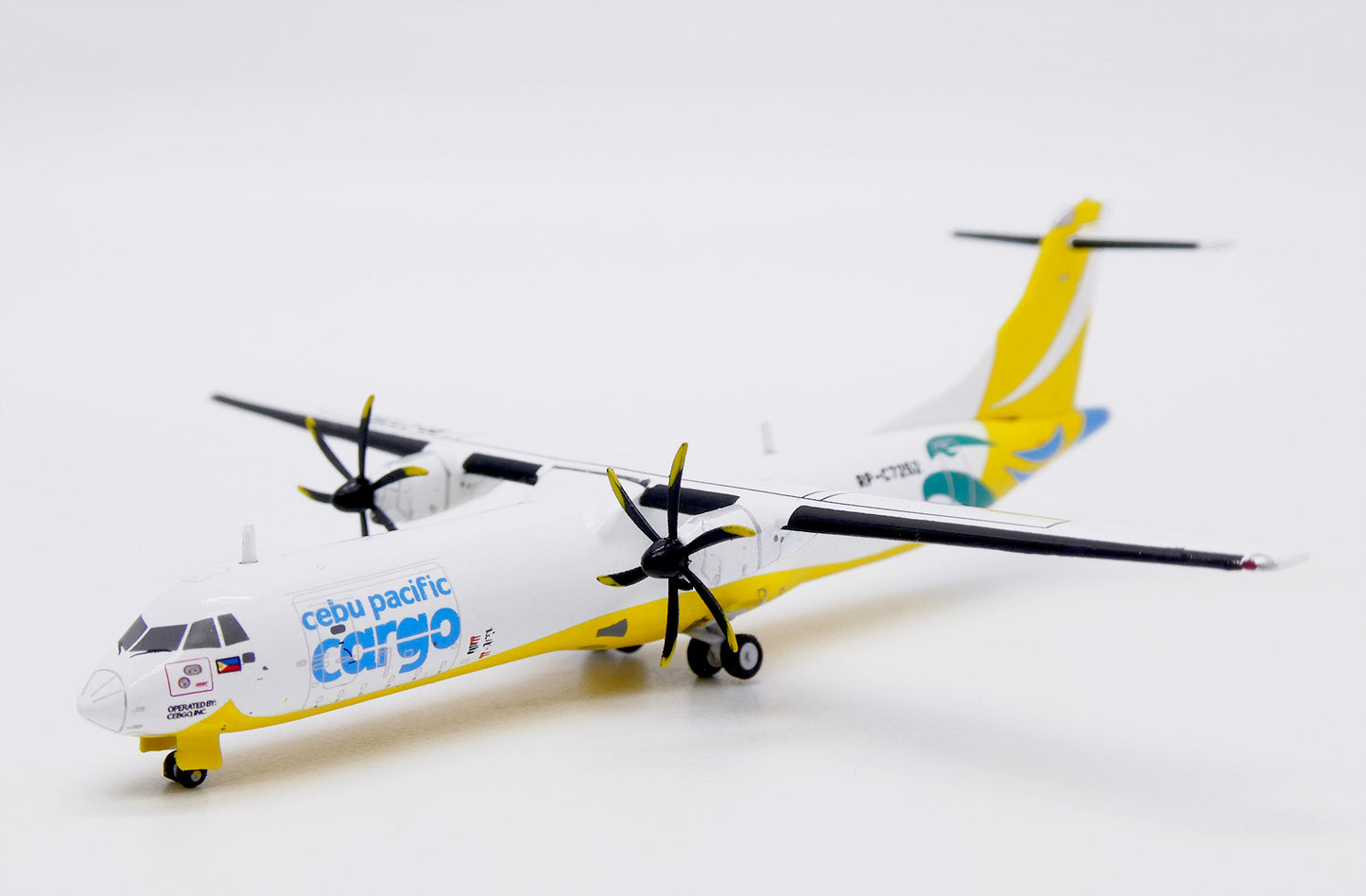 Cebu Pacific Cargo - CebGo ATR 72-500F Highly Detailed Diecast Aircraft Model in 1/400 Scale