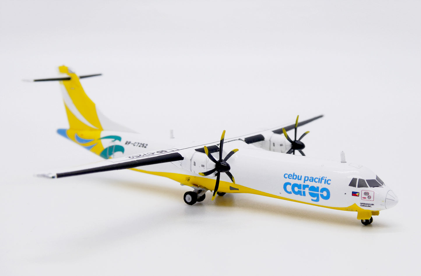 Cebu Pacific Cargo - CebGo ATR 72-500F Highly Detailed Diecast Aircraft Model in 1/400 Scale